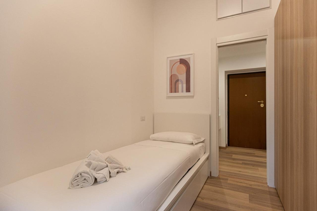 Matilde Modern Apartment-Rental In Roma Exterior foto